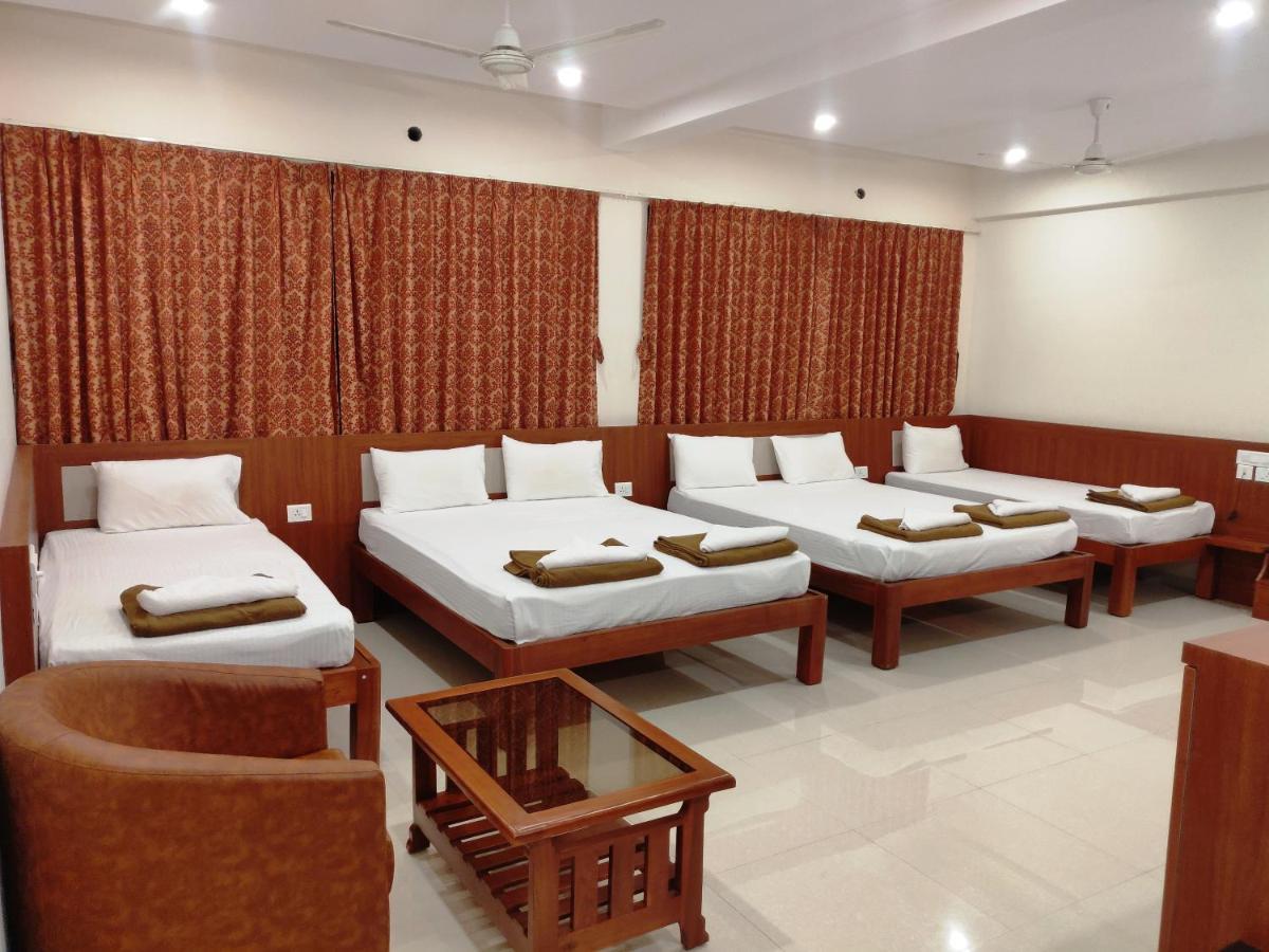 Bhramari Nest Hotel Subrahmanya Eksteriør billede